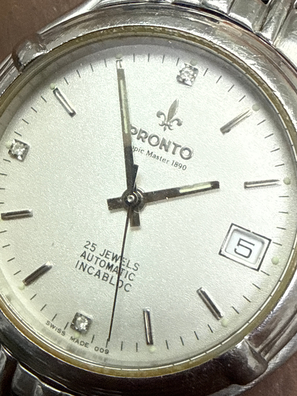 [招牌鳶尾花鎖把] 1990s Vintage Pronto 博多 Tropic Master 1890｜瑞士 ETA 2824-2 (25石停秒透底)・磨砂銀面 6-9-12 水晶字釘・原裝一體式頂級工藝鋼帶 (手圍18.5cm)