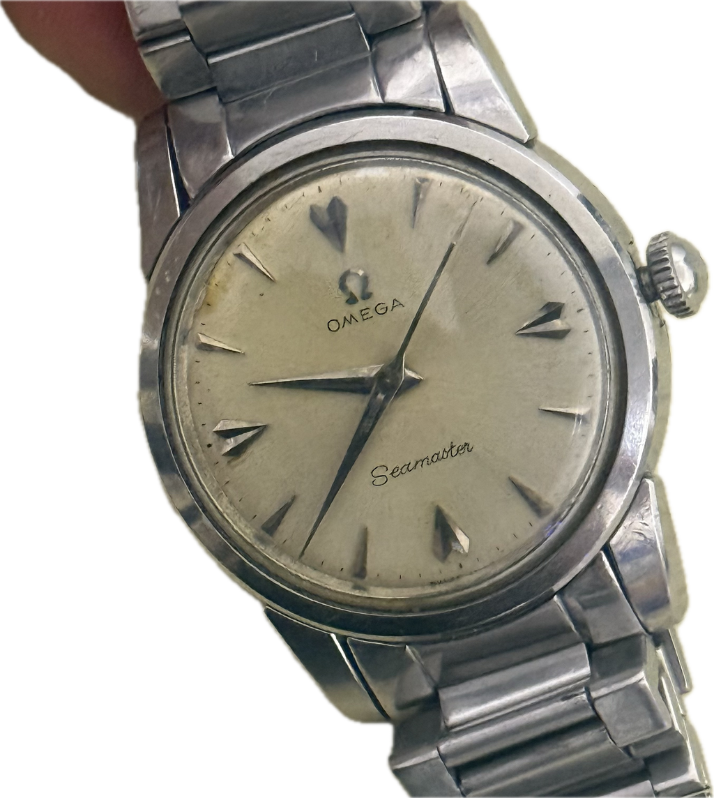[50年代經典烏蠅字] Vintage Omega Seamaster 手動上鏈｜罕有 Cal. 420 機芯・經典闊耳牛角腳・原裝 1959 年歐米茄鋼帶・立體字釘銀放射面 (9.5mm 超薄)