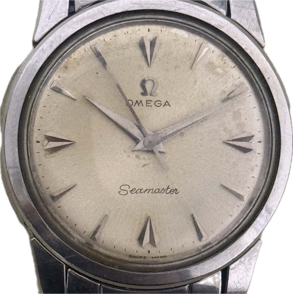 [50年代經典烏蠅字] Vintage Omega Seamaster 手動上鏈｜罕有 Cal. 420 機芯・經典闊耳牛角腳・原裝 1959 年歐米茄鋼帶・立體字釘銀放射面 (9.5mm 超薄)