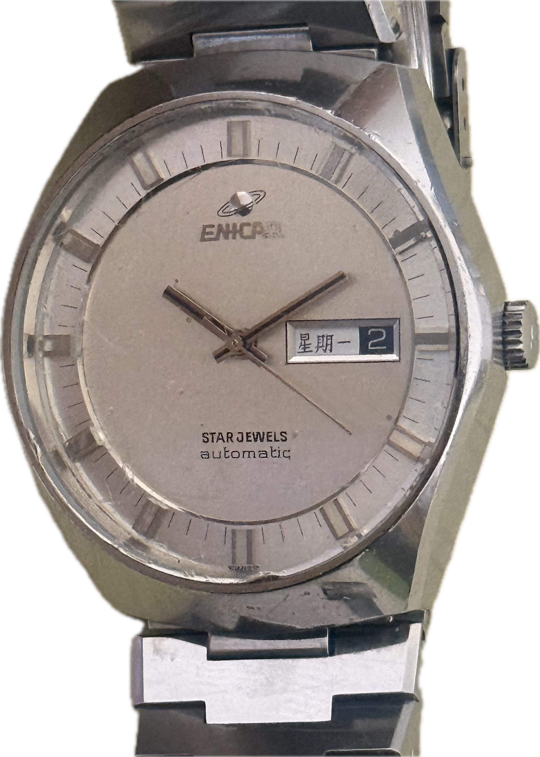 [70年代太空賽車風] Vintage Enicar Star Jewels 太空雙曆｜自家 AR 2167 自動名機 (已抹油保養)・賽車軌道刻度圈・原裝土星鋼帶・立體土星環 Logo