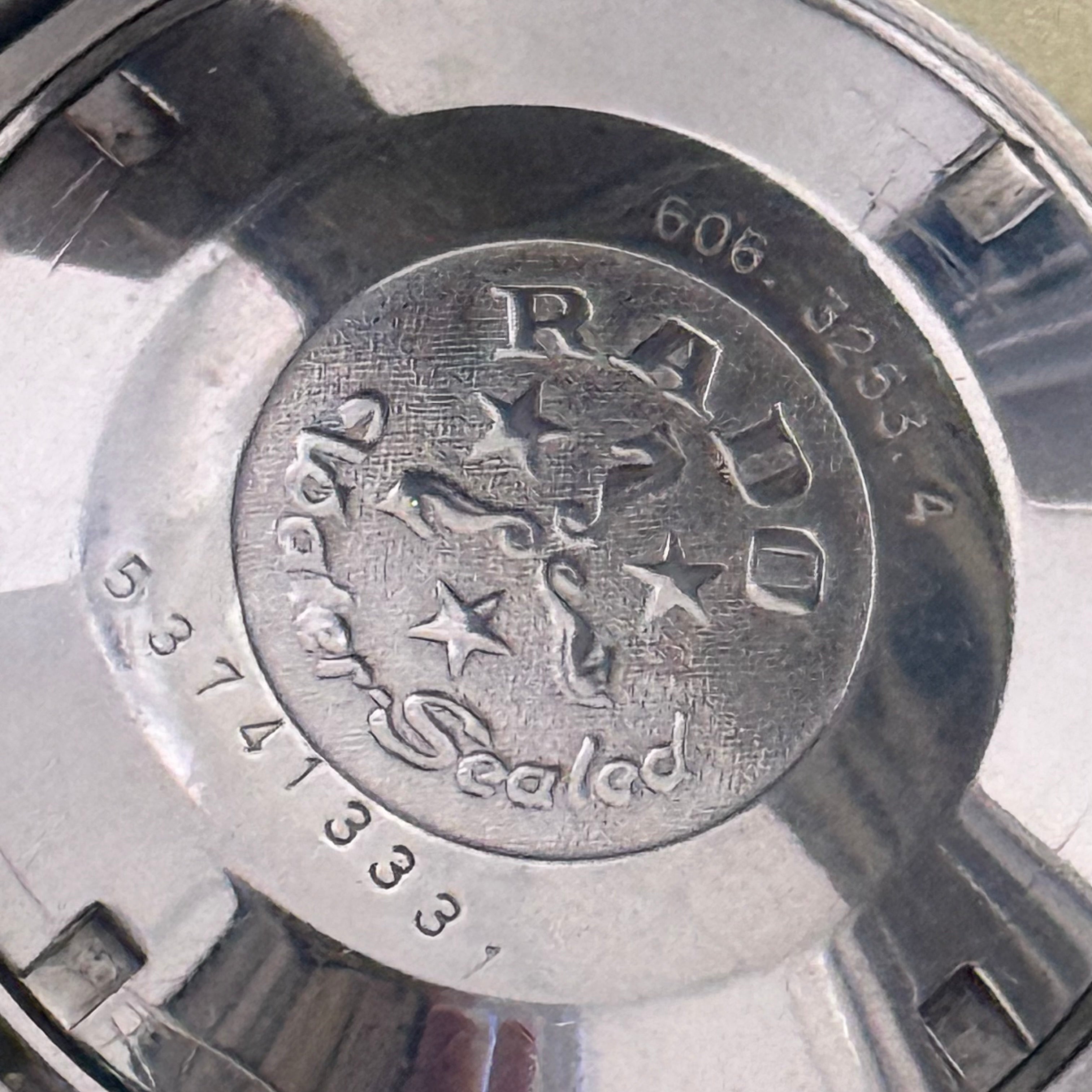 [經典靈動紅錨] Vintage Rado Purple Horse 紫馬雙曆｜高頻 ETA 2878 自動名機 (擺幅 270°+)・經典坑紋狗牙圈・原裝旋轉紅錨・原裝雷達鋼帶