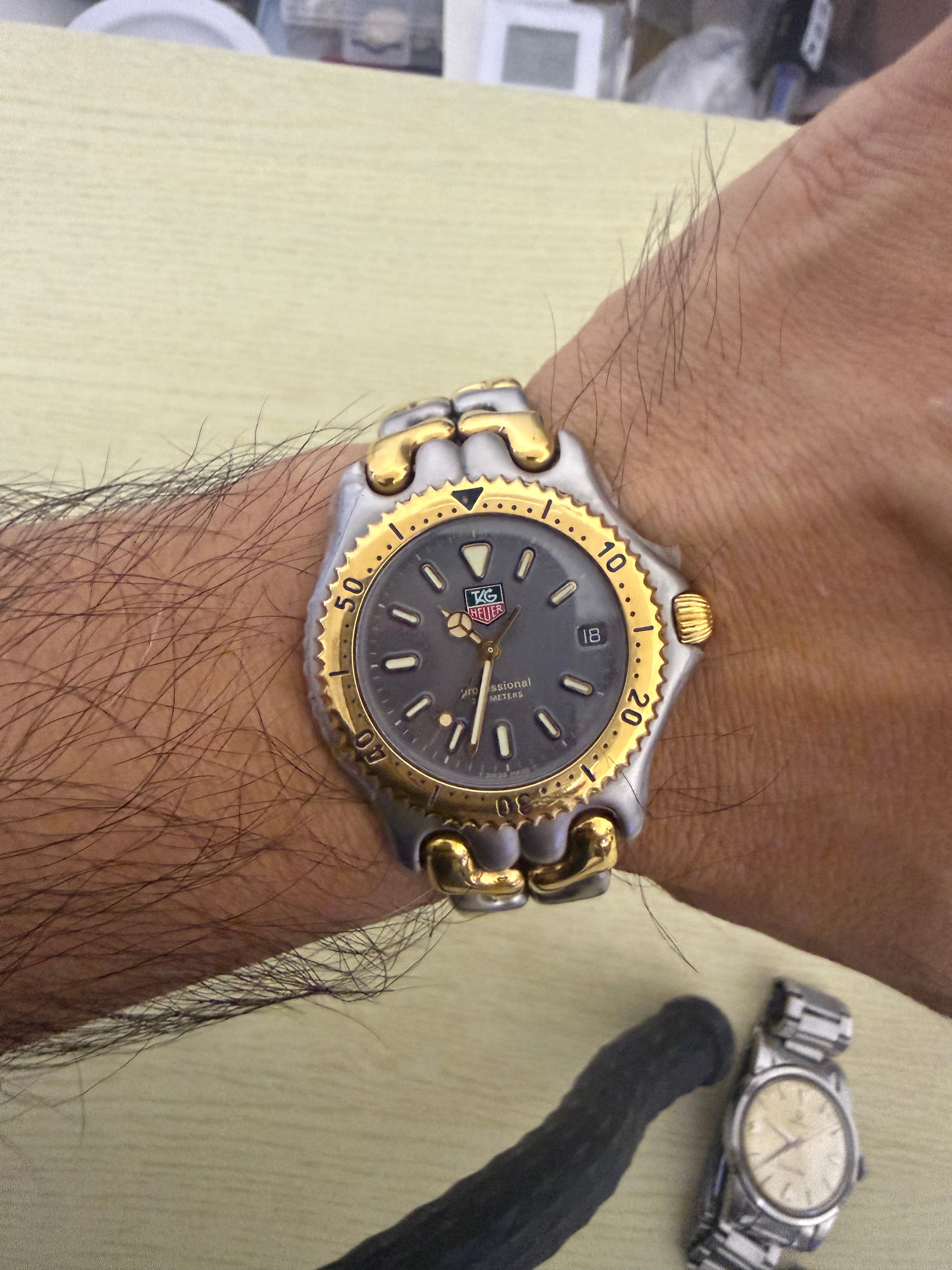 [90年代經典塞納 S/el] Vintage TAG Heuer Professional 200M 雙色潛水錶｜瑞士 ETA 頂級藍板石英芯・招牌 S 形鏈節鋼帶・深灰夜光面盤・7.5mm 超薄貼手