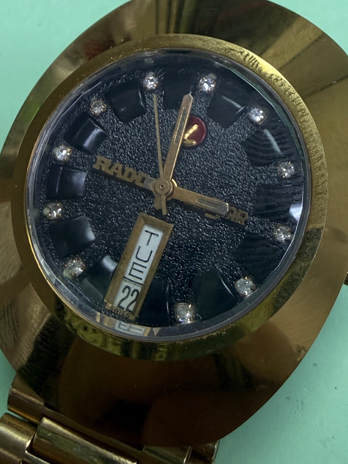 ⁠【經典垂直雙曆・黑沙金鑽】瑞士雷達 Rado DiaStar 鎢鋼金殼 早期 ETA 2836-1 鍍金機芯 原裝金鋼帶 35mm⁠