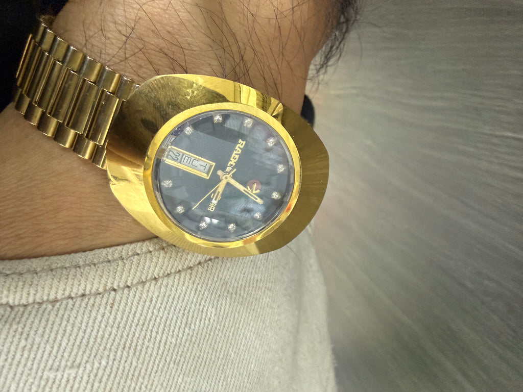 ⁠【經典垂直雙曆・黑沙金鑽】瑞士雷達 Rado DiaStar 鎢鋼金殼 早期 ETA 2836-1 鍍金機芯 原裝金鋼帶 35mm⁠