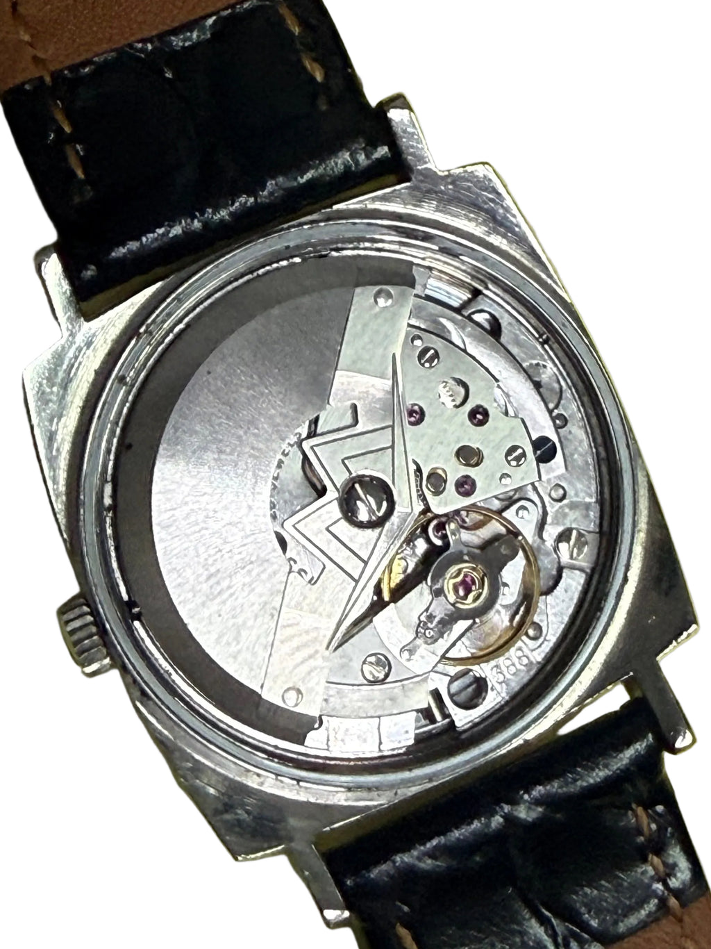 ⁠【已售典藏 SOLD OUT】Movado Kingmatic "Surf" 小方塊 瑞士原廠自產 Cal.388 自動名芯 弧面銀盤 立體國王章⁠