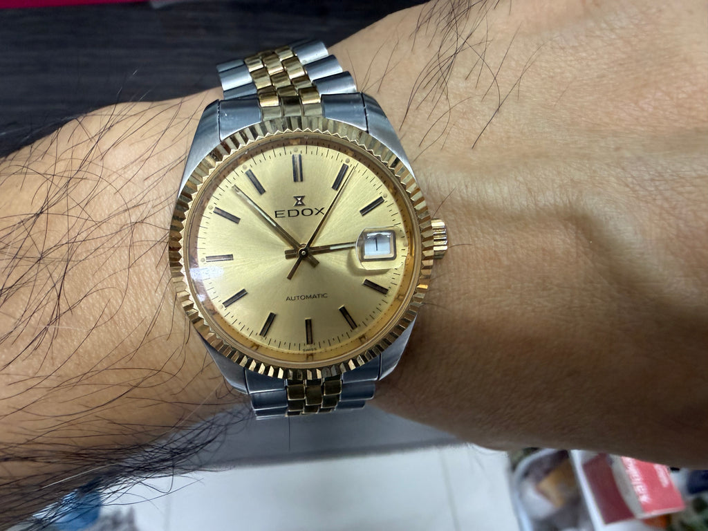 ⁠【經典金銀潤牙圈・瑞士ETA 2824-2名芯】瑞士依度 EDOX Datejust 致敬款 自動機械腕錶 35.5mm 香檳金面 旋入式鎖把 原裝五珠金鋼帶⁠