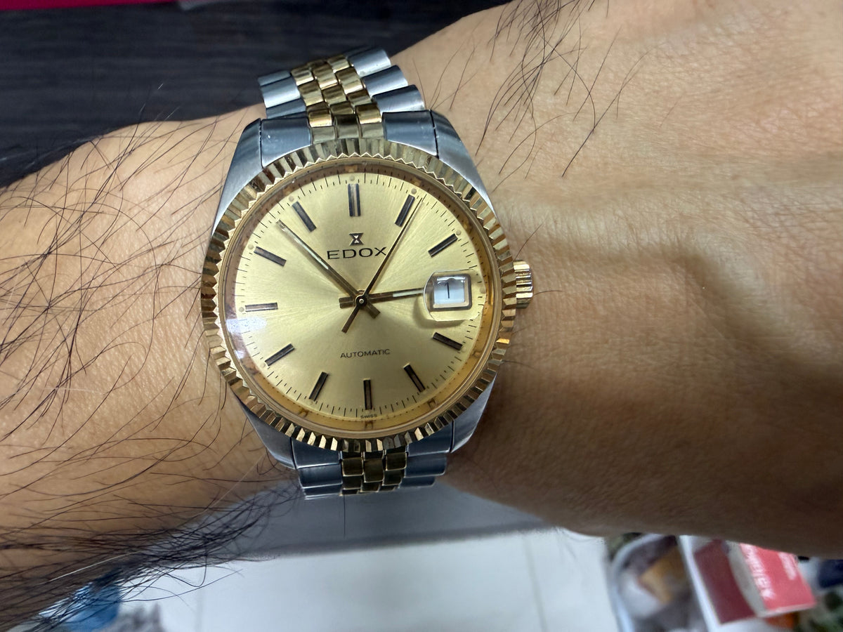 ⁠【經典金銀潤牙圈・瑞士ETA 2824-2名芯】瑞士依度 EDOX Datejust 致敬款 自動機械腕錶 35.5mm 香檳金面 旋入式鎖把 原裝五珠金鋼帶⁠